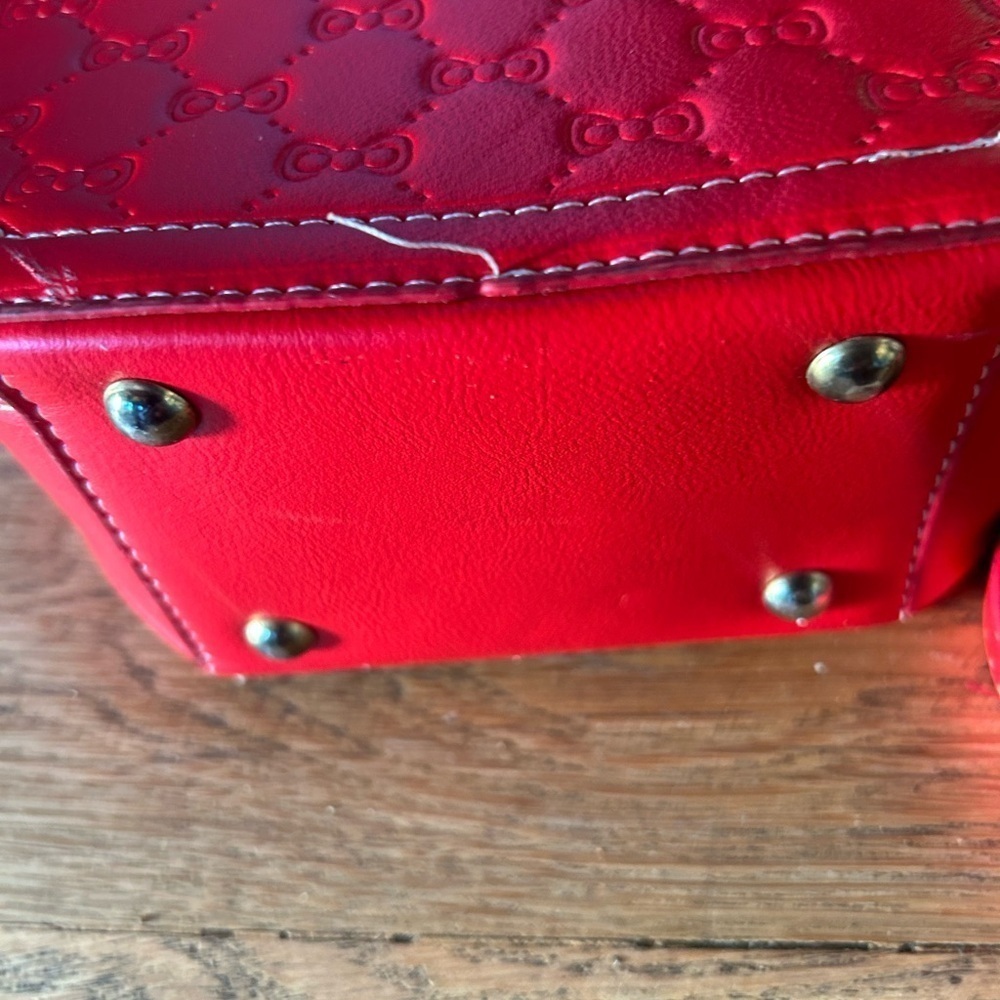 Satchel Round Red Purse. Crossbody Shoulder Adjustable Strap - Picture 6 of 11